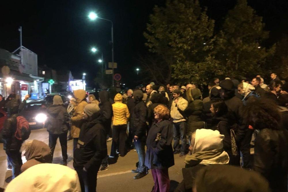 PROTEST GRAĐANA ZBOG GRADSKOG PREVOZA: U Višnjičkoj banji tvrde da svaki drugi autobus ne ide