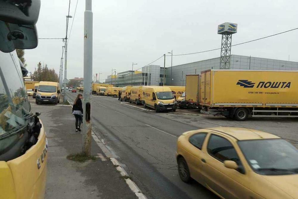 NE DA(VI)MO BEOGRAD POZIVA U ODBRANU POŠTE: Loš položaj poštanskih radnika nije samo njihov problem