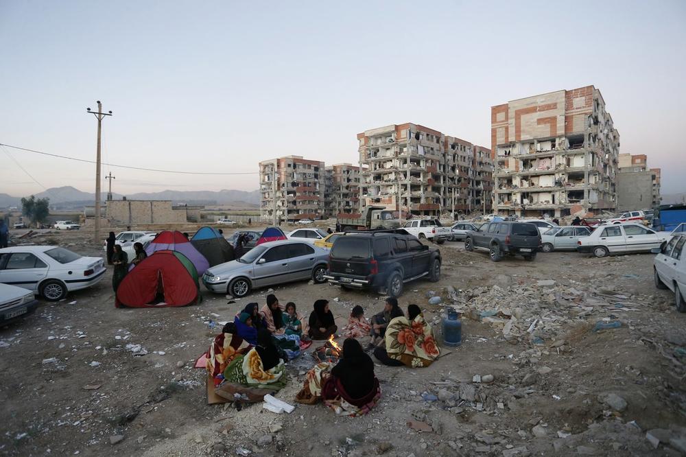 (VIDEO) STOTINE MRTVIH I HILJADE POVREĐENIH: Jak zemljotres pogodio Irak i Iran