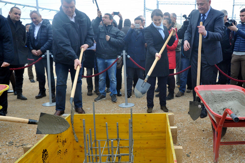 BRNABIĆ NA POLAGANJU KAMENA TEMELJCA: Počela izgradnja novog bloka TE "Kostolac B3"