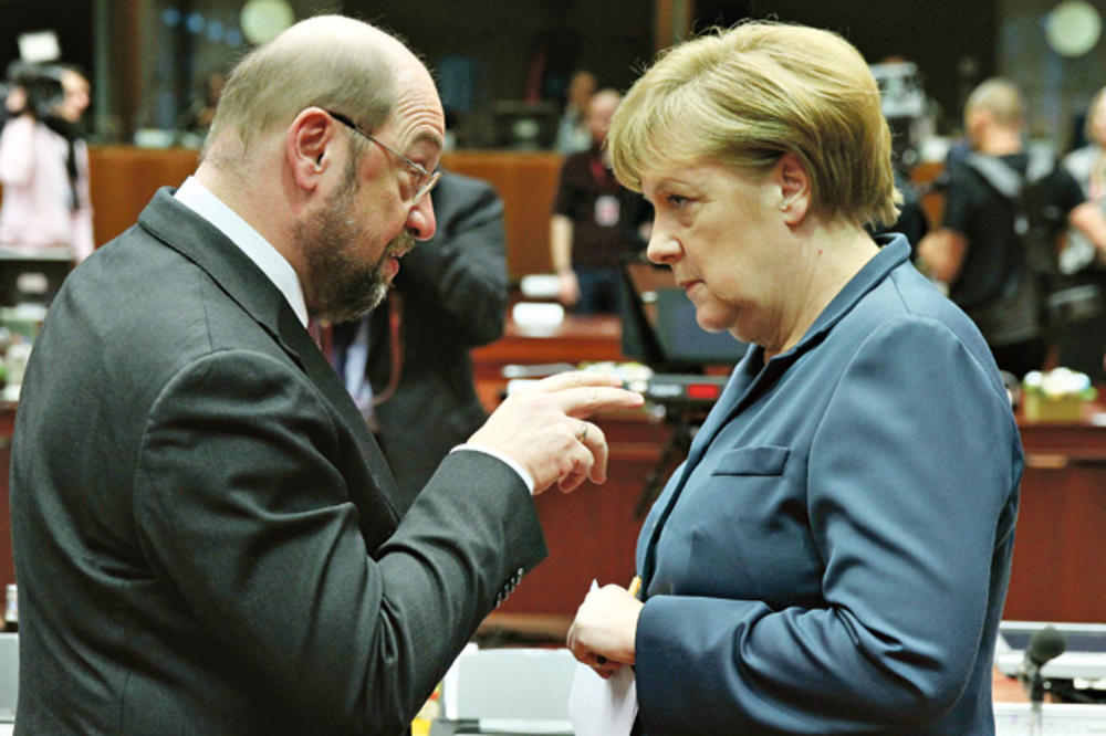 PREOKRET: Šulc sad spasava vladu Angele Merkel