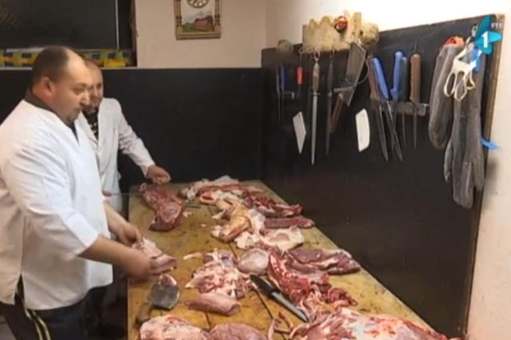 (VIDEO) ČVARCI, ŠVARGLE, KOBASICE, A TEK SLANINICA: O svinjokoljima za 29. novembar sad se samo pripoveda, ali ne i u kući braće Ham iz Apatina! Oni ne odustaju od tradicije