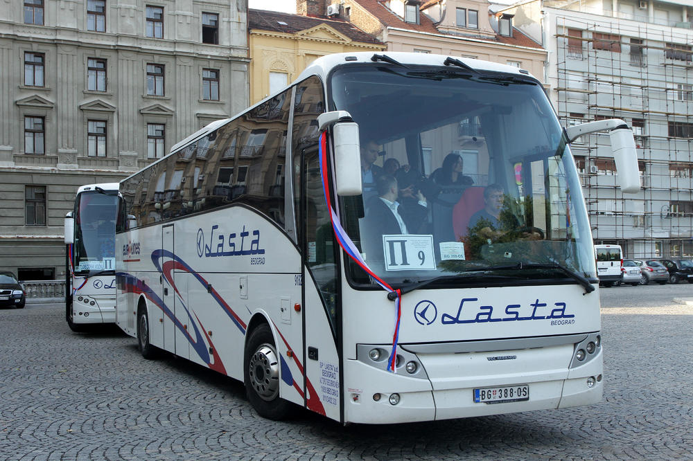 OTIMAČINA U LASTI: Radnicima sve gore, a pojedinci se bogate