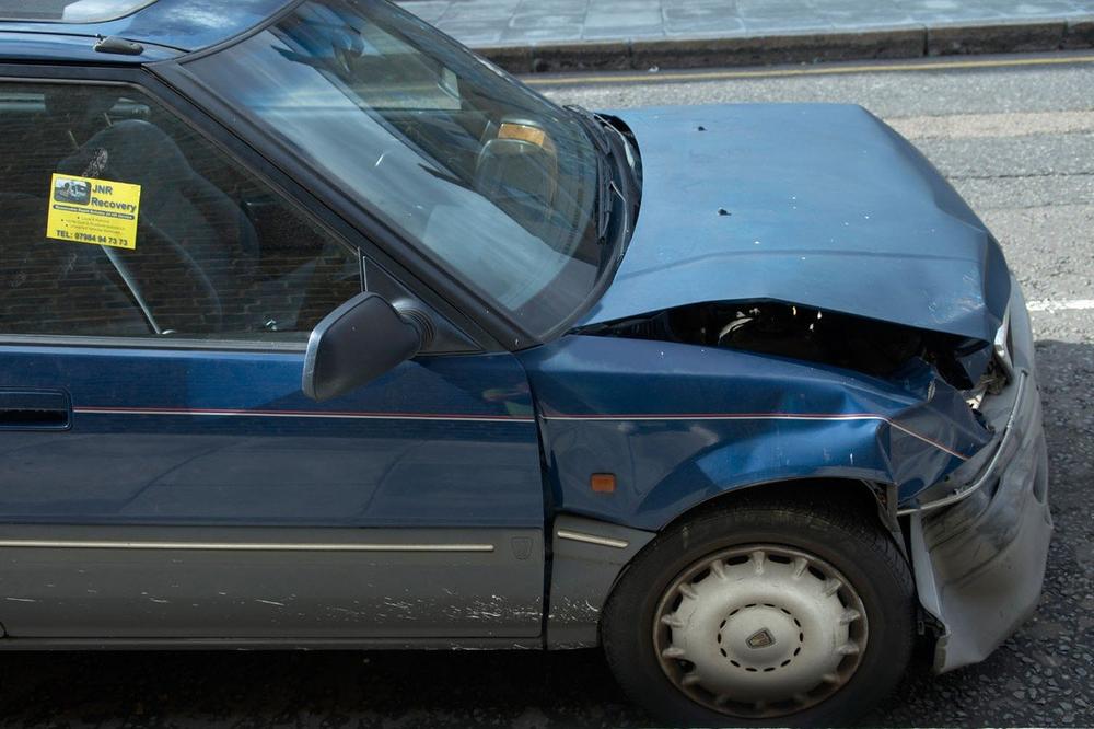 TRI SAOBRAĆAJKE TOKOM NOĆI U BEOGRADU: Povređena devojčica od 14 godina