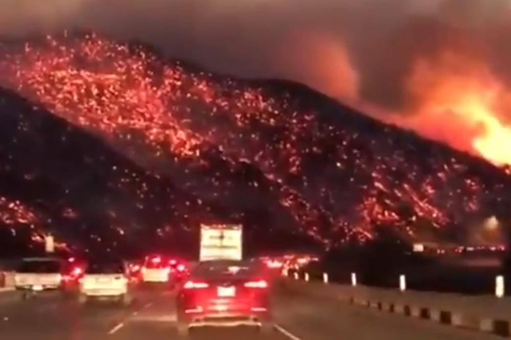 (VIDEO) DRAMATIČNA VOŽNJA KROZ PAKAO! Automobili prolaze usred plamene buktinje u Kaliforniji