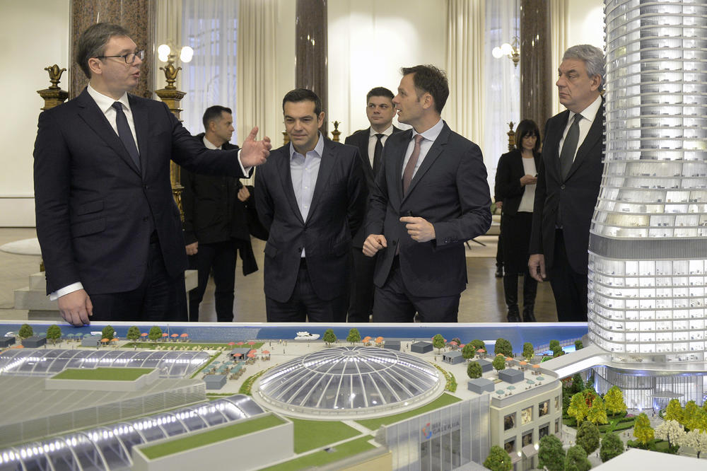 (FOTO) OBILAZAK GEOZAVODA: Vučić predstavio Beograd na vodi premijerima Grčke i Rumunije