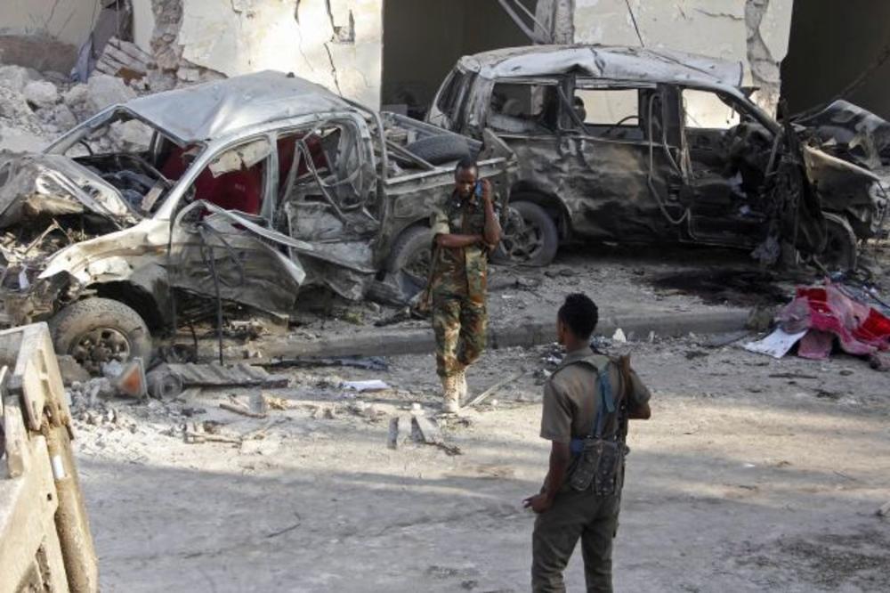 (VIDEO) MASAKR NA POLICIJSKOJ AKADEMIJI U SOMALIJI: U napadu maskiranog napadača 15 kadeta poginulo