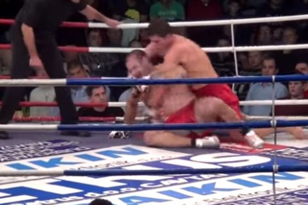 (VIDEO) POGLEDAJTE KAKO SE BIJE PRETUČENI HRVATSKI HULIGAN: On je profesionalni MMA borac, u ringu je prošao isto kao i na Jugu!