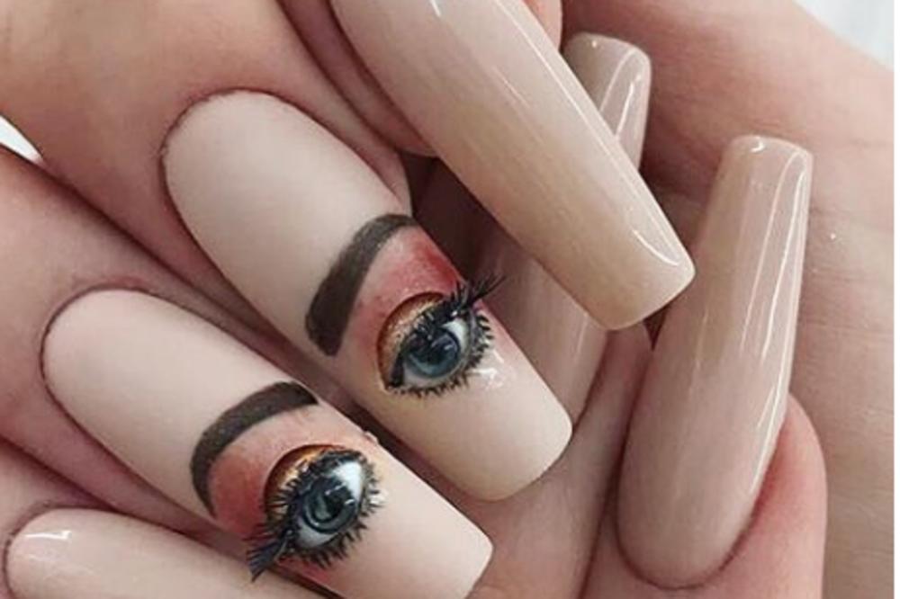 OVO DO SAD NISTE VIDELI: Manikir sa našminkanim očima ima 3 miliona pregleda na Instagramu, a njegova realna slika FASCINIRA!