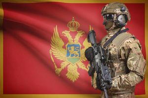 NISU ZADOVOLJNI USLOVIMA RADA: Svaki drugi zaposleni u sektoru odbrane Crne Gore tužio državu