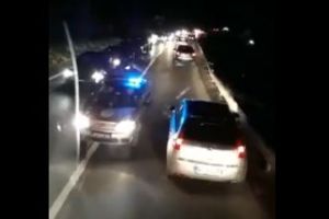 PACIJENT ISPAO IZ HITNE POMOĆI I POGINUO NA LICU MESTA: Teška saobraćajna nesreća kod Vladičinog Hana!