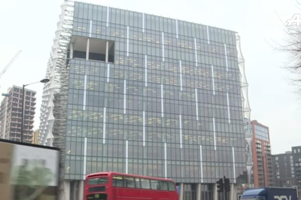 (VIDEO) NAJSKUPLJA KOCKA NA SVETU: Zgrada nove ambasade SAD u Londonu opasno naljutila Trampa
