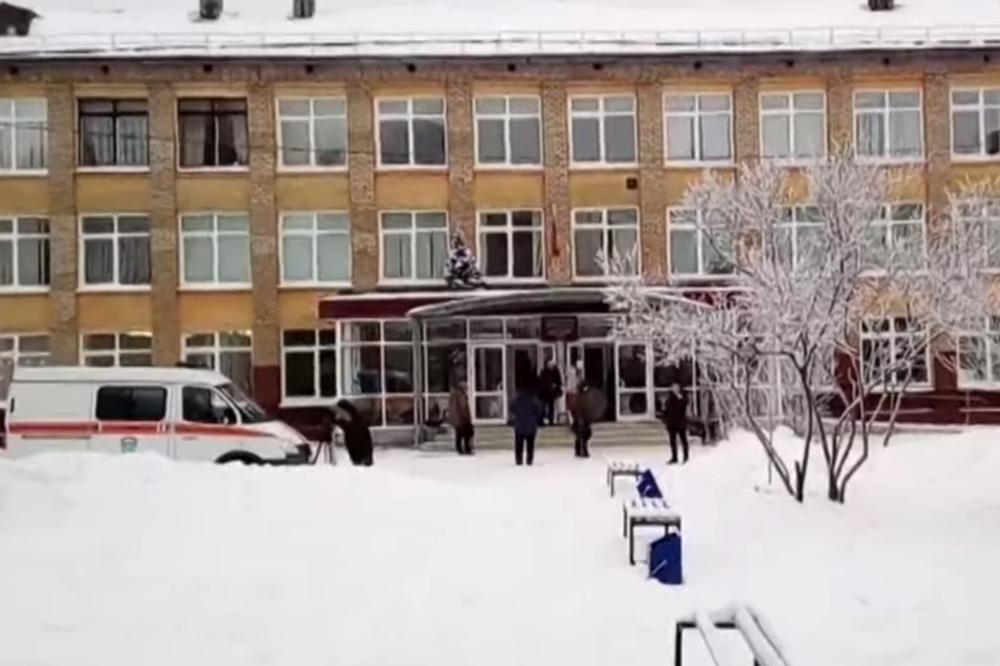(VIDEO) NAPAD NOŽEVIMA U RUSIJI: 14 učenika i nastavnica izbodeni u krvavom pohodu
