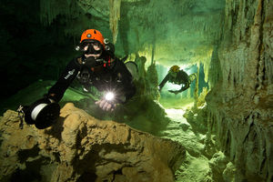 (FOTO, VIDEO) ČUDESNI PRIZORI: Ronioci pronašli najveći podvodni sistem pećina koji bi mogao da nam otkrije tajne drevne civilizacije!