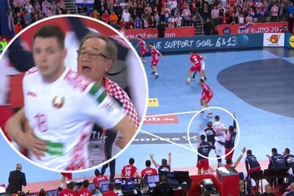 (VIDEO) SKANDAL U ZAGREBU! Selektor Hrvatske ušao u teren i vukao najboljeg igrača Belorusije u poslednjem napadu!
