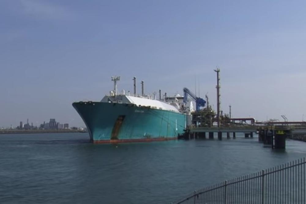 VELIKI ZAOKRET: Tanker sa gasom za SAD promenio trasu i krenuo ka Španiji