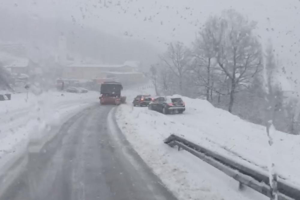 ŽESTOKA ZIMA STIGLA U REGION: Sneg u Hrvatskoj napadao više od pola metra, nagli pad temperature!