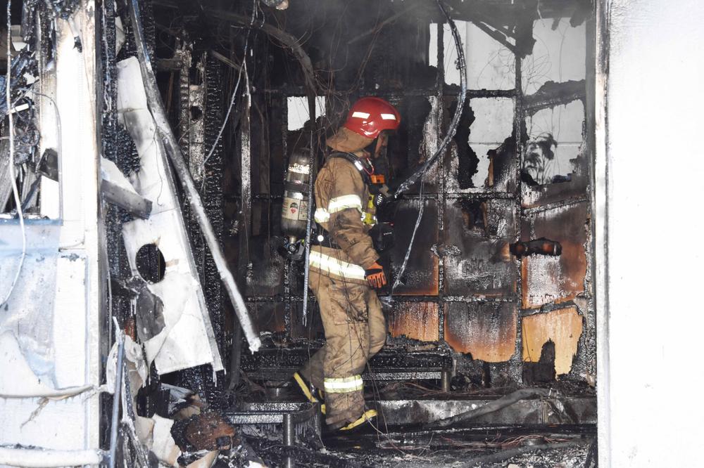 (FOTO, VIDEO) OGROMNA VATRA PROGUTALA BOLNICU U JUŽNOJ KOREJI: 41 pacijent izgoreo u požaru, 131 povređen