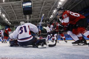 SPORT IZNAD POLITIKE: Zajednički tim Koreje u hokeju na ledu nastupio na ZOI