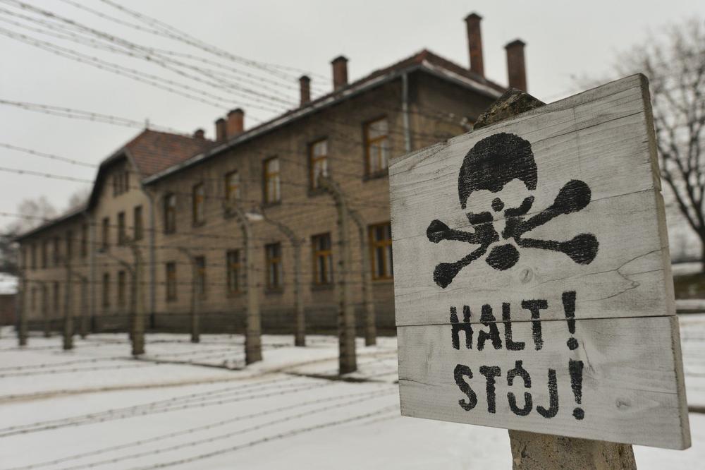 SMIRIVANJE TENZIJA: SAD i Poljska traže rešenje za spor oko nacističkih zločina i kontroverznog zakona
