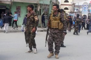 EKSTREMISTI CILJALI ŠIITSKE VERNIKE: U napadu bombaša samoubice kod džamije u Kabulu sedmoro mrtvih