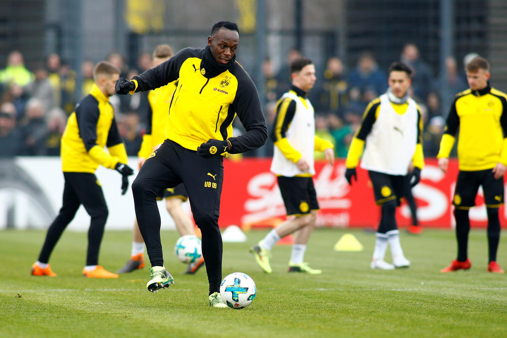 (VIDEO) NEĆEŠ SE TI OD FUDBALA HLEBA NAJESTI: Trener Dortmunda ovom porukom razočarao Bolta