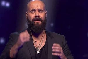 DRAMA PRED EVROVIZIJU: Pevač Balkanike HITNO PREVEZEN U BOLNICU samo DVA DANA pred nastup!