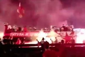 TRENUTAK KADA JE BUKNUO POŽAR: Pogledajte kako se zapalio autobus sa fudbalerima Crvene zvezde (KURIR TV)