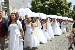KOLEKTIVNO VENČANJE 6. MAJA! Kragujevac prvi put organizuje zajedničko sklapanje braka u okviru proslave Dana grada