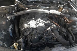 ZAPALJEN JOŠ JEDAN SRPSKI AUTOMOBIL NA KOSMETU: Izgorelo vozilo žene iz Zvečana