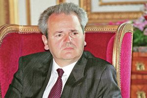 ORGANI BIVŠEG PREDSEDNIKA OSTALI U HOLANDIJI: Sloba Milošević sahranjen bez mozga