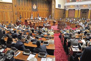 EVO KAD BI OPOZICIJA VOLELA NA IZBORE: Šapić ne zna, Đilas ćuti, Šešelj bi na birališta hteo već u junu