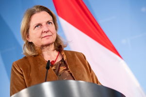 POSLE PLESA SA PUTINOM POSTALA NOVINARKA: Bivša austrijska ministarka spoljnih poslova sada radi za Raša Tudej (VIDEO)