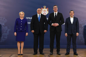 ZAJEDNIČKA KONFERENCIJA NA ANDRIĆEVOM VENCU Predsednik Vučić sa premijerima Bugarske, Grčke i Rumunije: Hvala vam na podršci evrointegracijama Srbije! (KURIR TV)