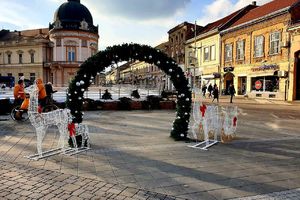 TRADICIONALNA MANIFESTACIJA: Magični trg u Sremskoj Mitrovici