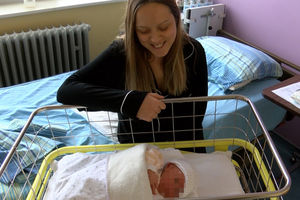 SAMO NEKA SE RAĐAJU: Devojčica Jana prva beba rođena u subotičkoj bolnici, posle nje još jedan dečak i devojčica
