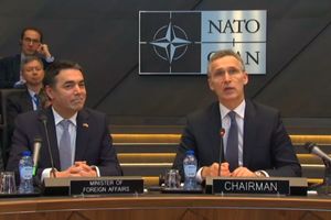 U BRISELU POTPISAN PROTOKOL NATO-MAKEDONIJA: Skoplju otvoren put za punopravno članstvo (VIDEO)
