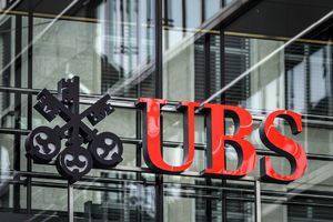 NAJVEĆA KAZNA ZA PRANJE NOVCA: Švajcarska UBS banka mora da plati MILIJARDE evra! Kažnjena u Francuskoj zbog pomaganja bogatašima da izbegnu porez!