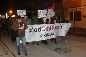 PROTEST ODRŽAN ŠIROM SRBIJE: Hladnoća i vetar nisu pokolebali građane da izađu na ulice
