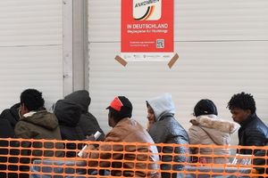 ZEHOFER: Nemačka nije deportovala 27.000 migranta koji nisu stekli uslov za ostanak!