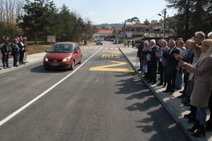 APLAUZ ZA ASFALTIRANU ULICU: Izgrađen novi most i rekonstruisan deo ulice Pere Velimirovića (FOTO)