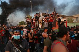 OPASNO SE ZAKUVALO U BAGDADU, MINISTAR POLICIJE PRETI SILOM: Demonstranti se približili na korak zgradi vlade i amabasadama