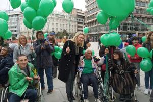 POKRENI SE KAO JEDAN: Beograd se danas zeleni, obeležava se svetski dan  cerebralne paralize (FOTO)
