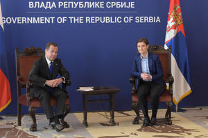 BRNABIĆEVA I MEDVEDEV UOČI SASTANKA: Današnja poseta je potvrda dobrih odnosa Srbije i Rusije (FOTO)