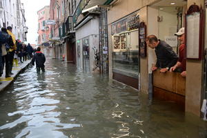 ZAVRŠIĆE KAO ATLANTIDA: Ovo su razlozi zbog kojih Venecija sve više tone (FOTO, VIDEO)