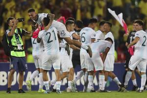 GAUČOSI NA OI: Fudbaleri Argentine pobedom nad Kolumbijom osigurali vizu za Tokio