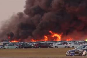 OGROMAN POŽAR PROGUTAO 3.500 AUTOMOBILA: Vatrogasci se 18 sati borili sa vatrom na Floridi (VIDEO)