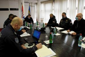 MINISTAR VULIN: Policija brine o bezbednosti Srba na Kosovu i Metohiji