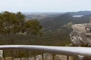 JOŠ JEDNA ŽRTVA FATALNOG SELFIJA: Australijanka ignorisala upozorenja, završila u provaliji od 80 metara (VIDEO)