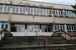 KURIR TV NA LICU MESTA! Novi detalji iz Smederevske Palanke: Ocena na kontrolnom bila okidač za napad učenice na nastavnicu